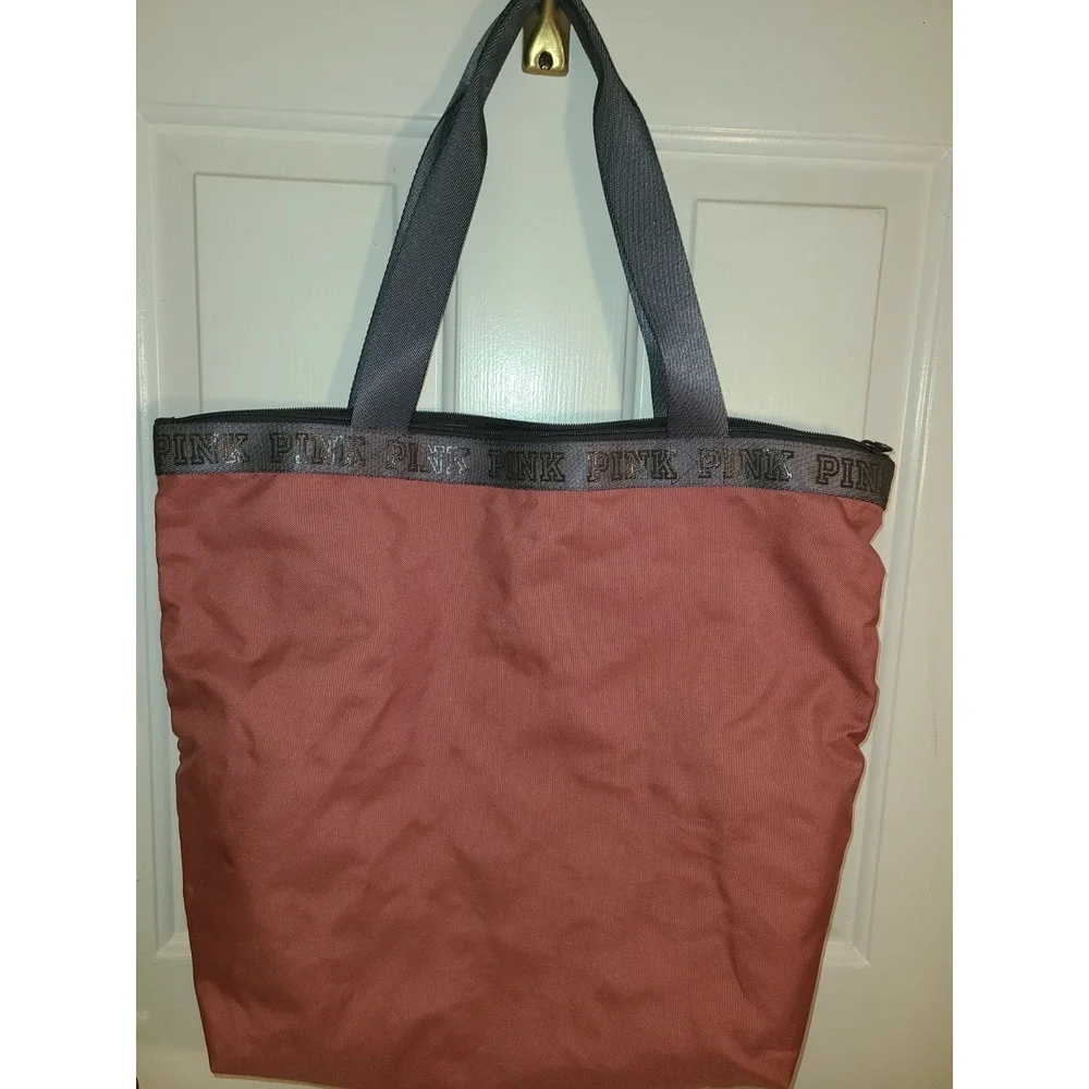 VS Victoria's Secret PINK Large Tote Beach Bag‎ Pink Sequin Dog Design Zipper